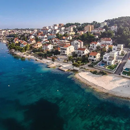 Awesome In Okrug Gornji Apartman Trogir